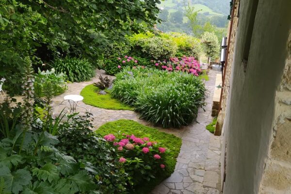 jardin casa guadamillas valle soba cantabria